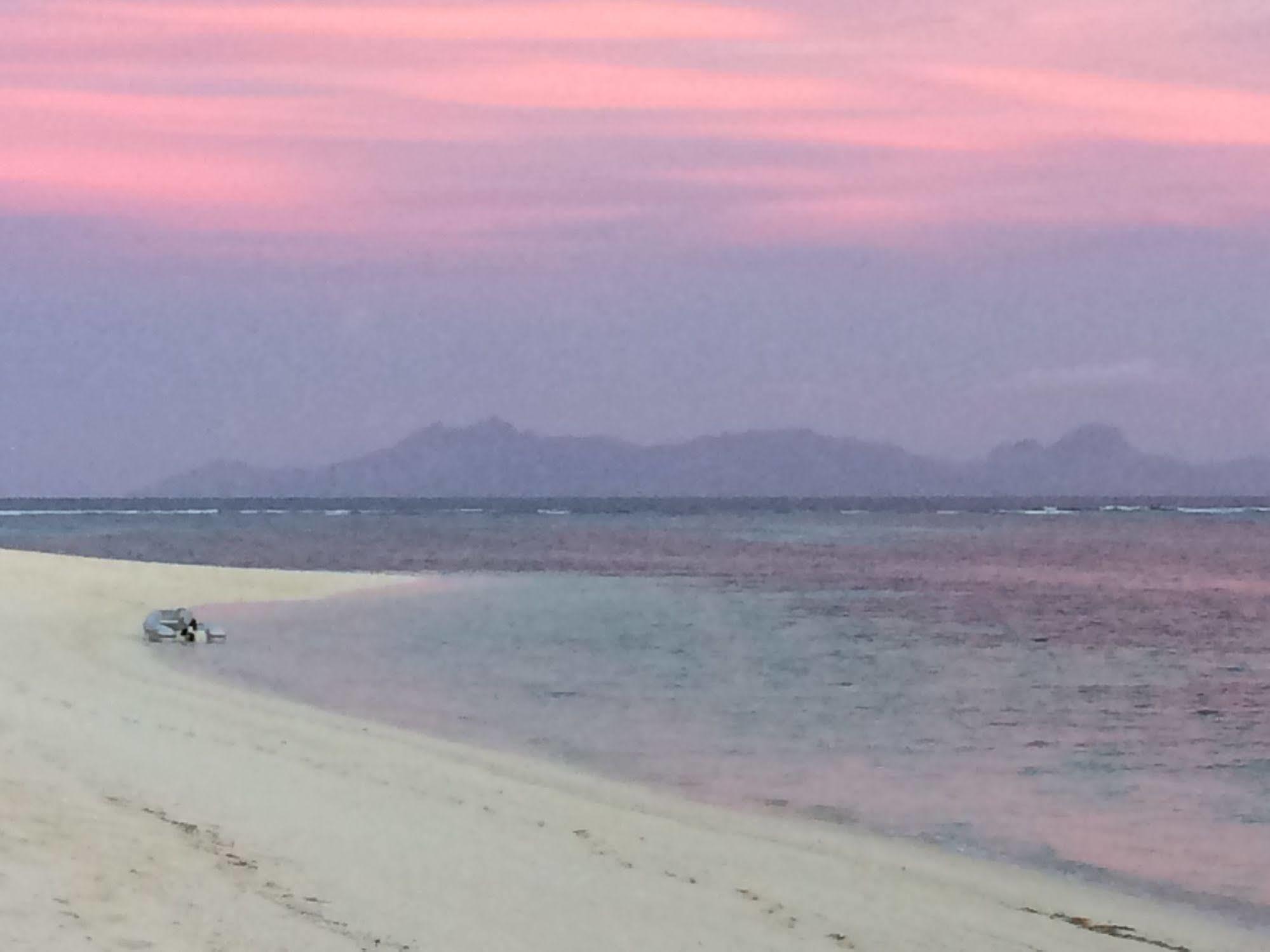 Viwa Island Resort Exterior foto